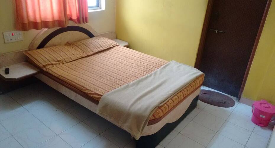 Hotel Mayur Palace, Karad 1